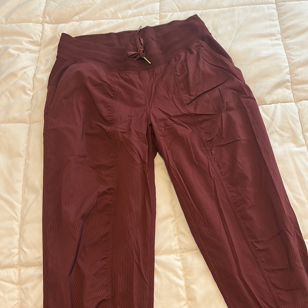 Lululemon dance studio joggers